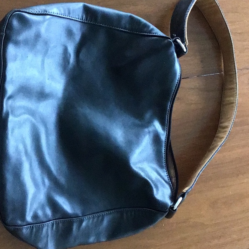 Vintage black shoulder bag